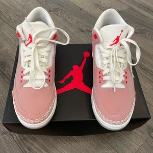 Nike Air Jordan 3 in rust Pink size 9